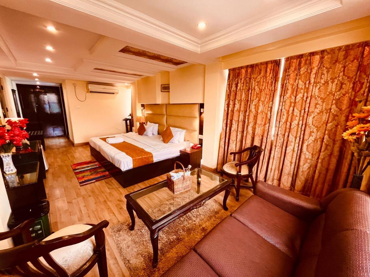 Hotel Reo Twist, Haridwār Buitenkant foto