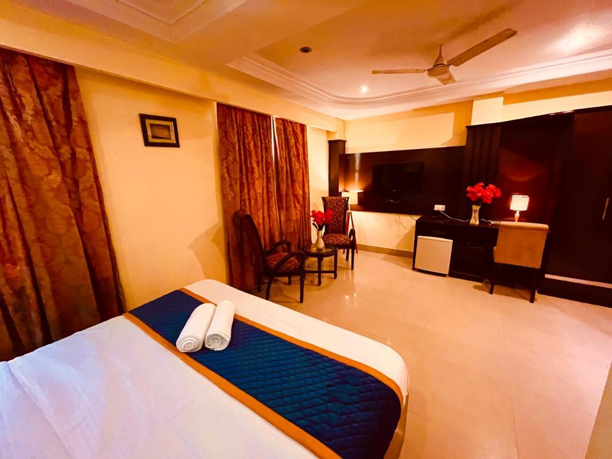 Hotel Reo Twist, Haridwār Buitenkant foto