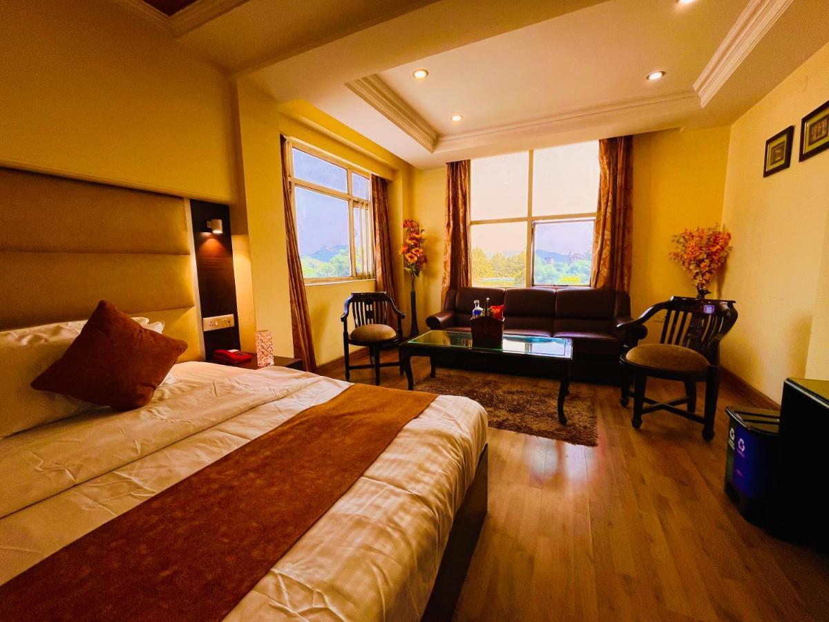 Hotel Reo Twist, Haridwār Buitenkant foto
